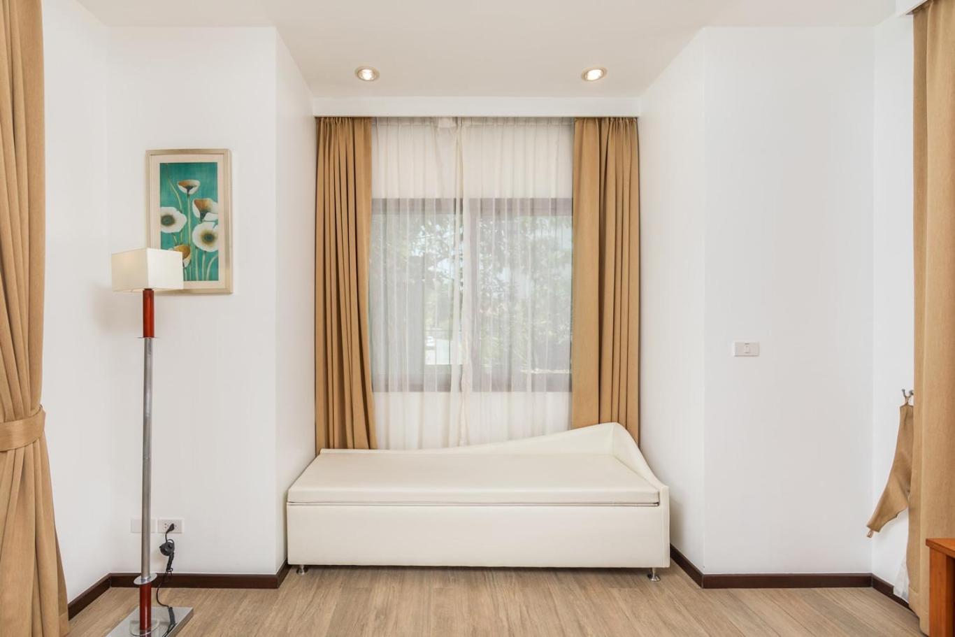 Villa Bond| 3 Bedrooms | Private Pool | 3 Min To Naiharn Beach Rawai ภายนอก รูปภาพ