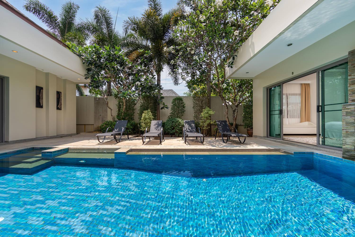 Villa Bond| 3 Bedrooms | Private Pool | 3 Min To Naiharn Beach Rawai ภายนอก รูปภาพ